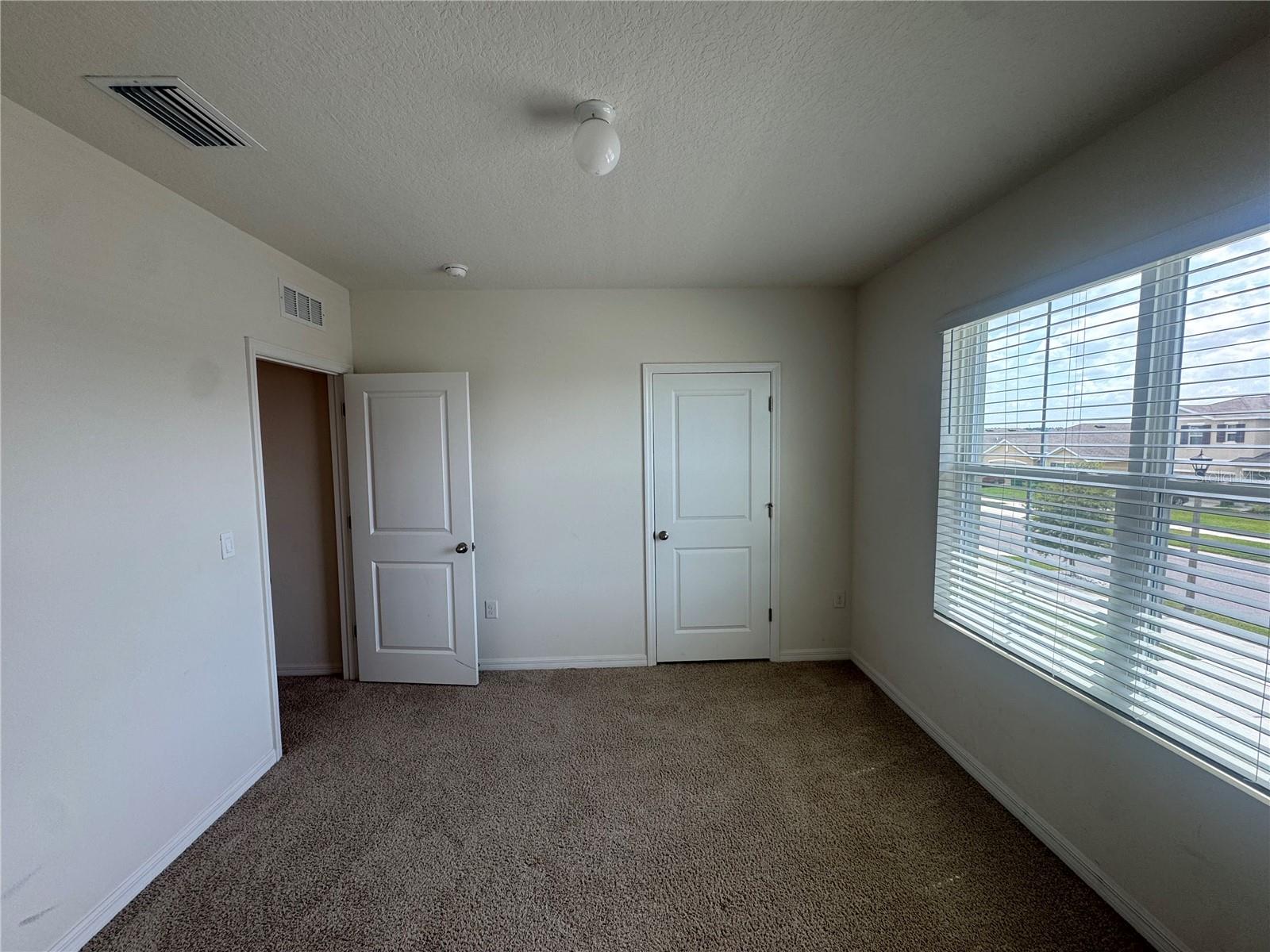 7060 Silverado Ranch Blvd Property Photo 14