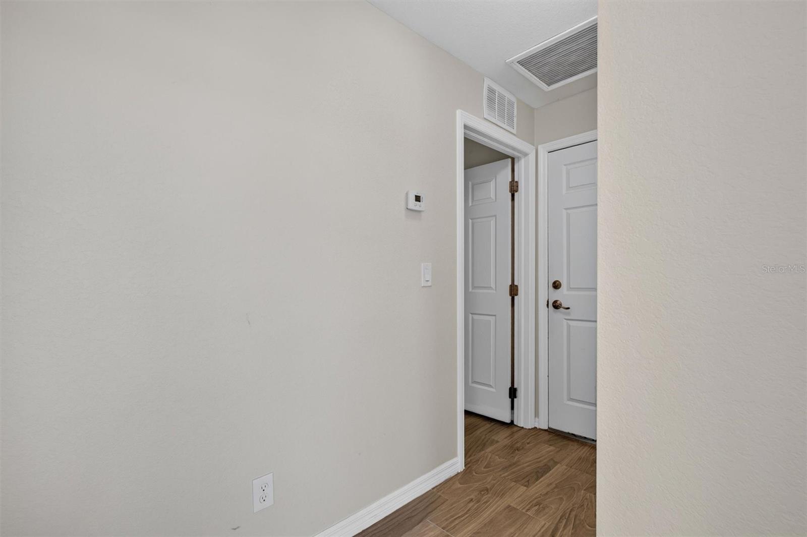 5008 S Obispo Cir Property Photo 17