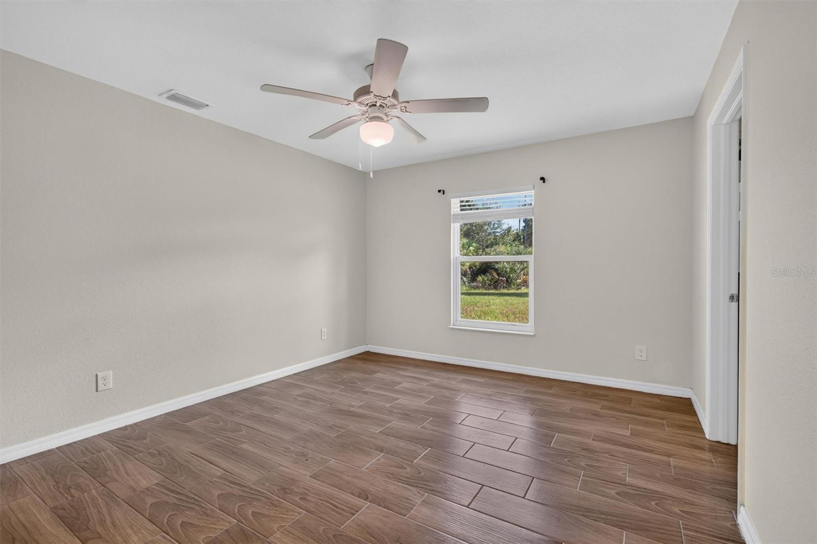 5008 S Obispo Cir Property Photo 18