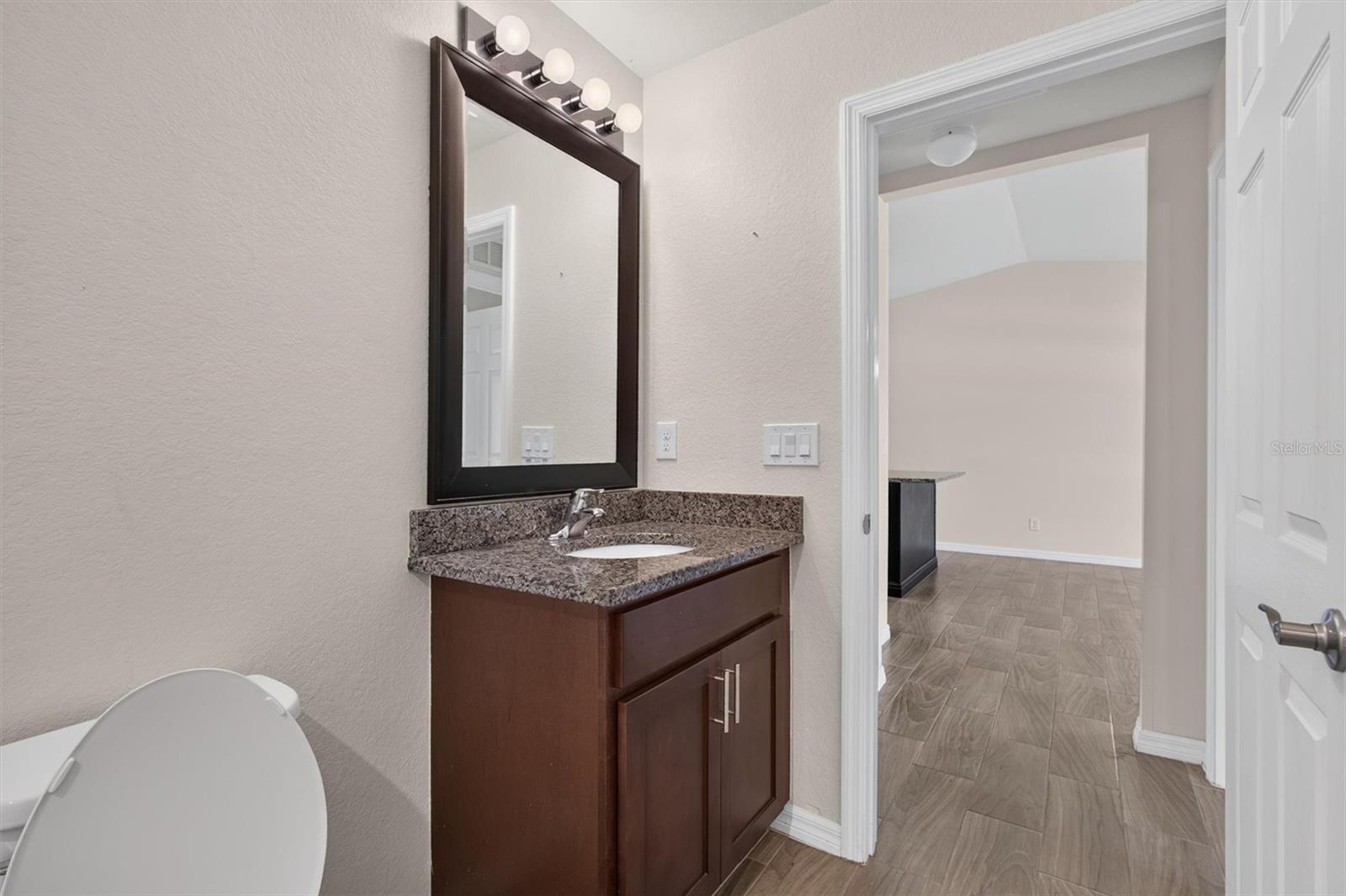 5008 S Obispo Cir Property Photo 29