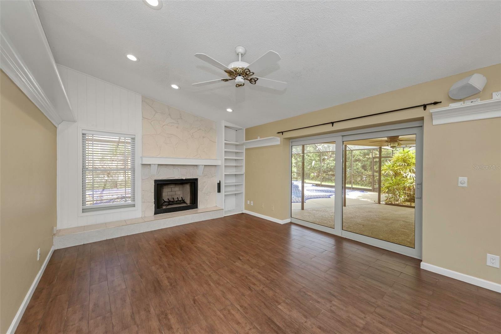 3582 Fairway Forest Dr Property Photo 14