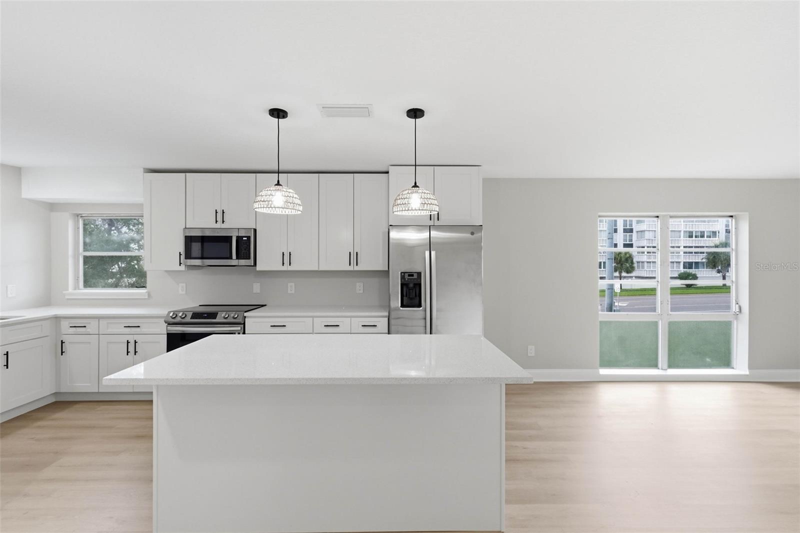 2950 W Bay Dr #b1 Property Photo 8