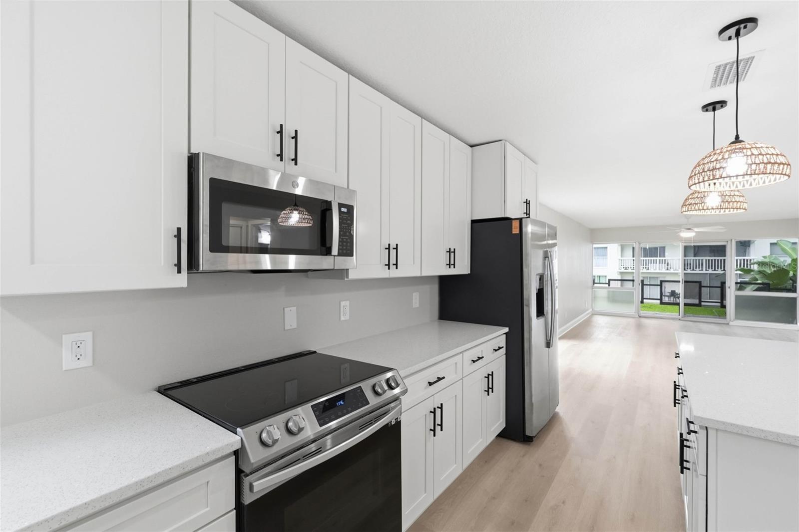 2950 W Bay Dr #b1 Property Photo 12