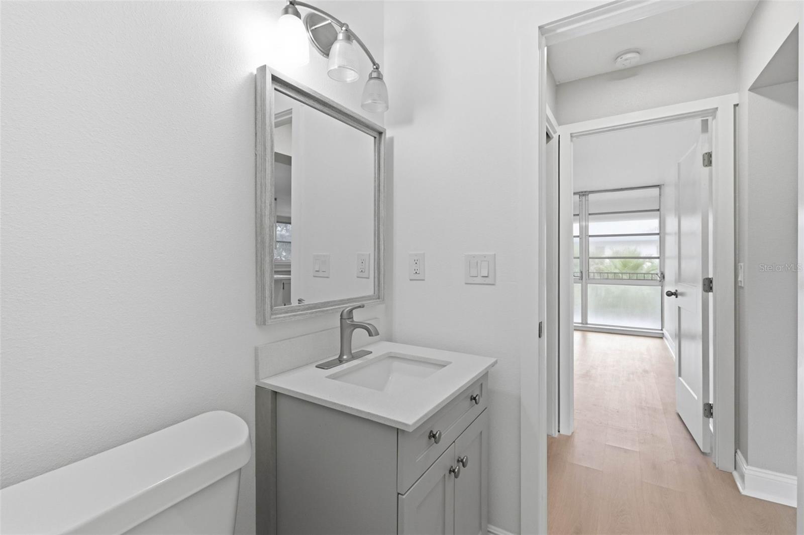 2950 W Bay Dr #b1 Property Photo 23