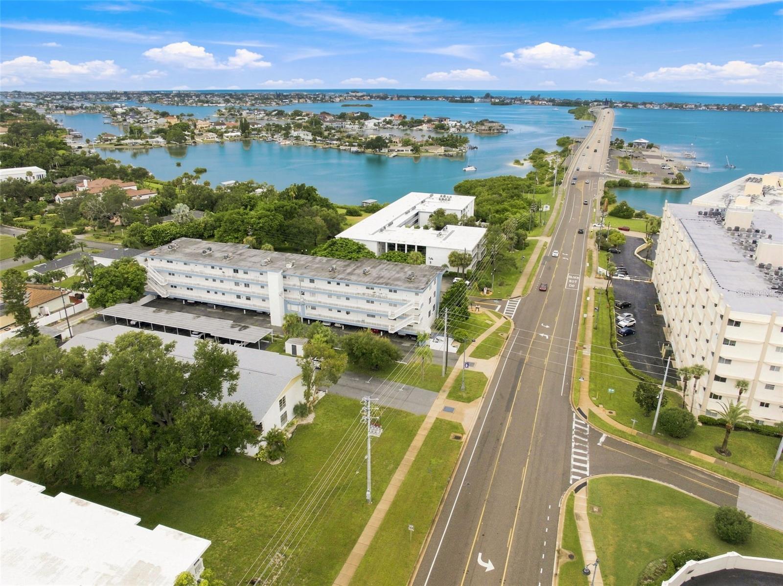 2950 W Bay Dr #b1 Property Photo 40