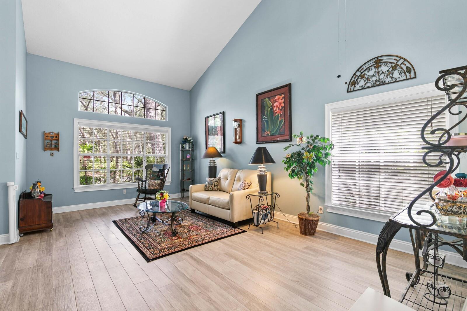 13133 Greengage Ln Property Photo 12