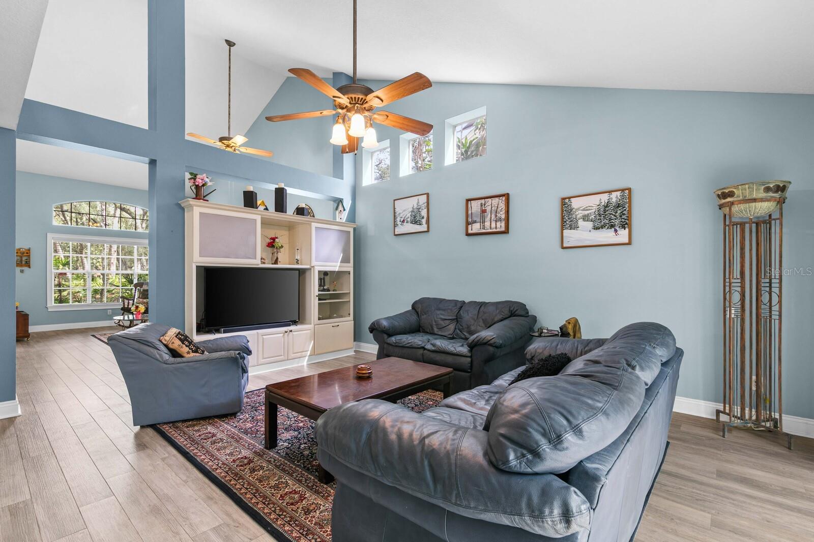 13133 Greengage Ln Property Photo 14