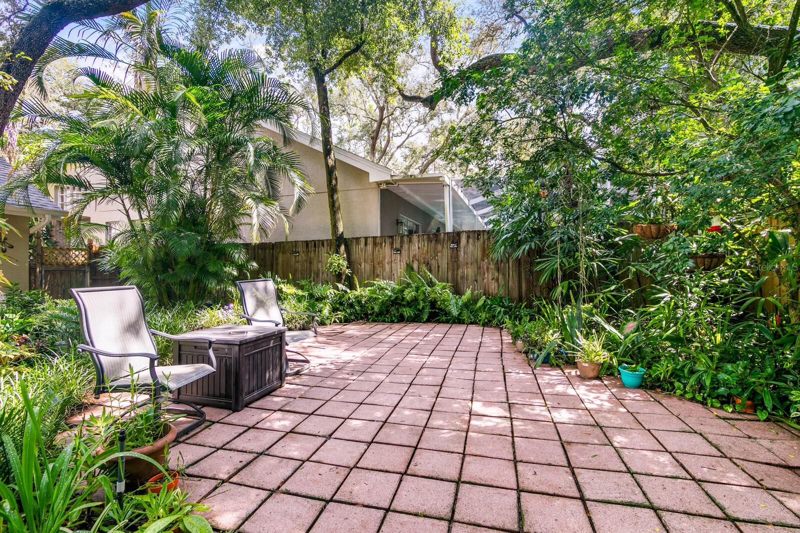 13133 Greengage Ln Property Photo 39