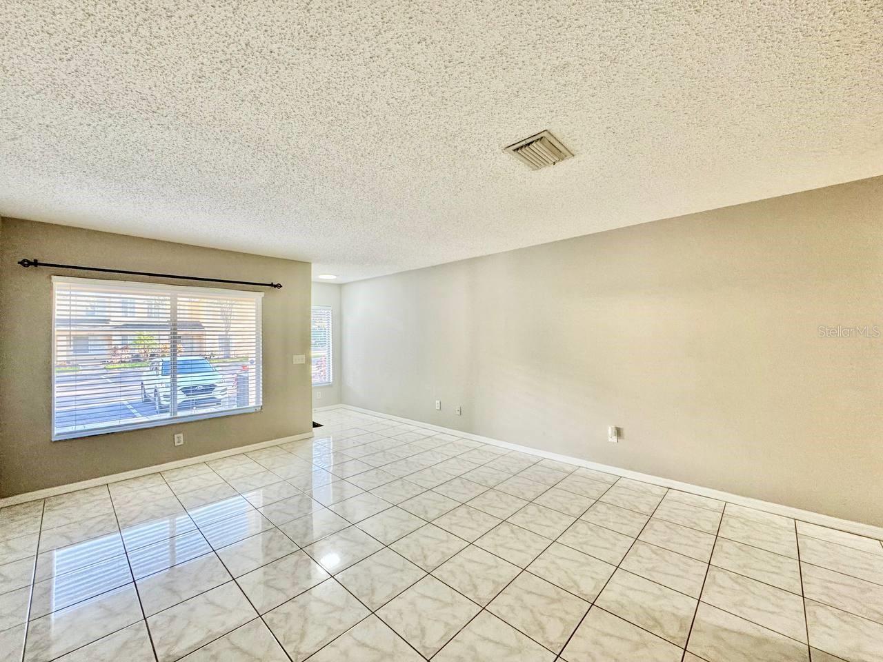 10823 Brickside Ct Property Photo 6