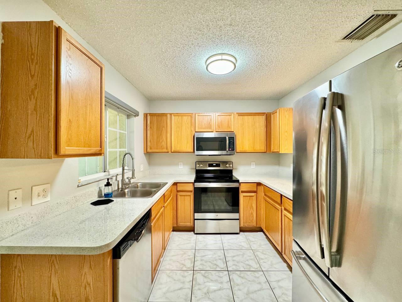 10823 Brickside Ct Property Photo 14