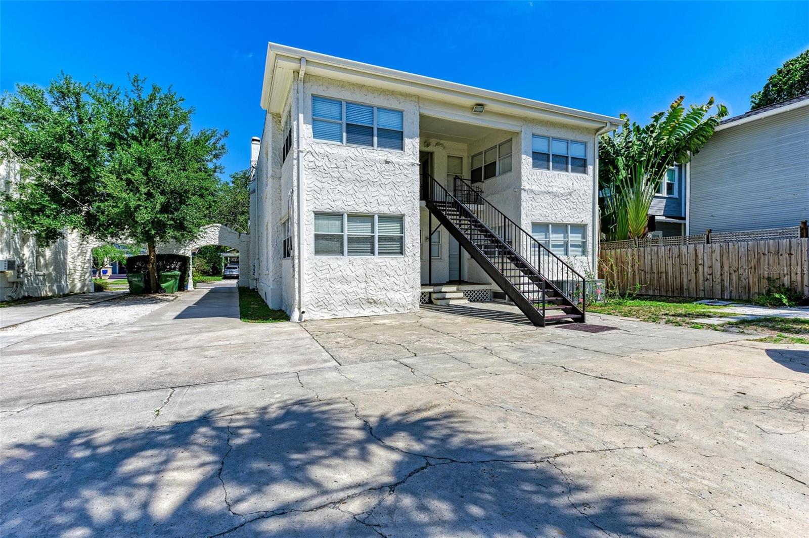 2114 W Dekle Ave #4 Property Photo 32