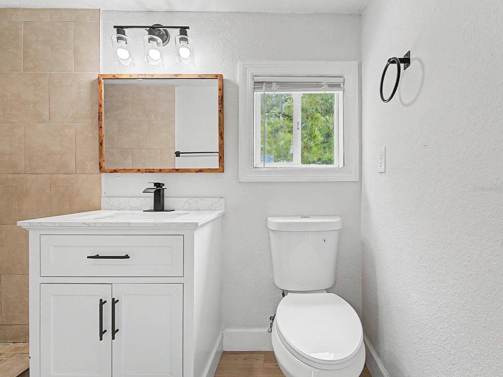 8117 N Klondyke St Property Photo 17