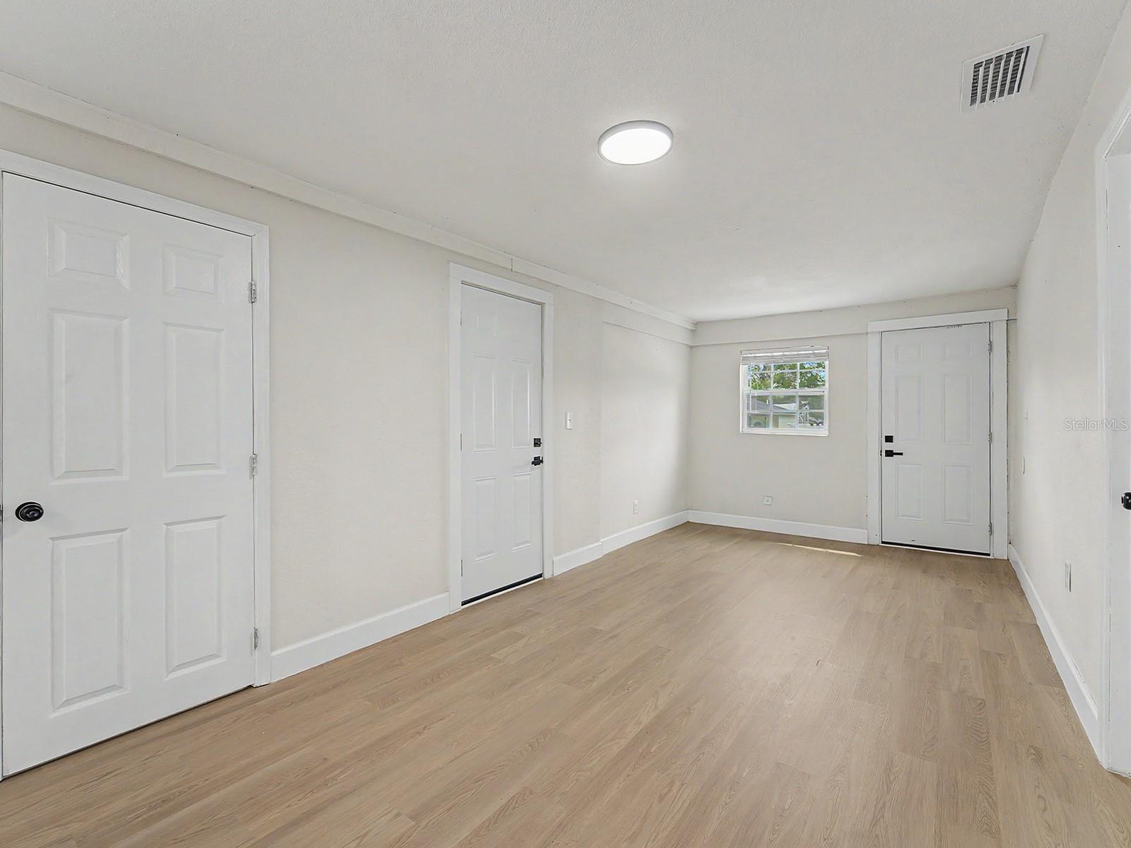 8117 N Klondyke St Property Photo 28