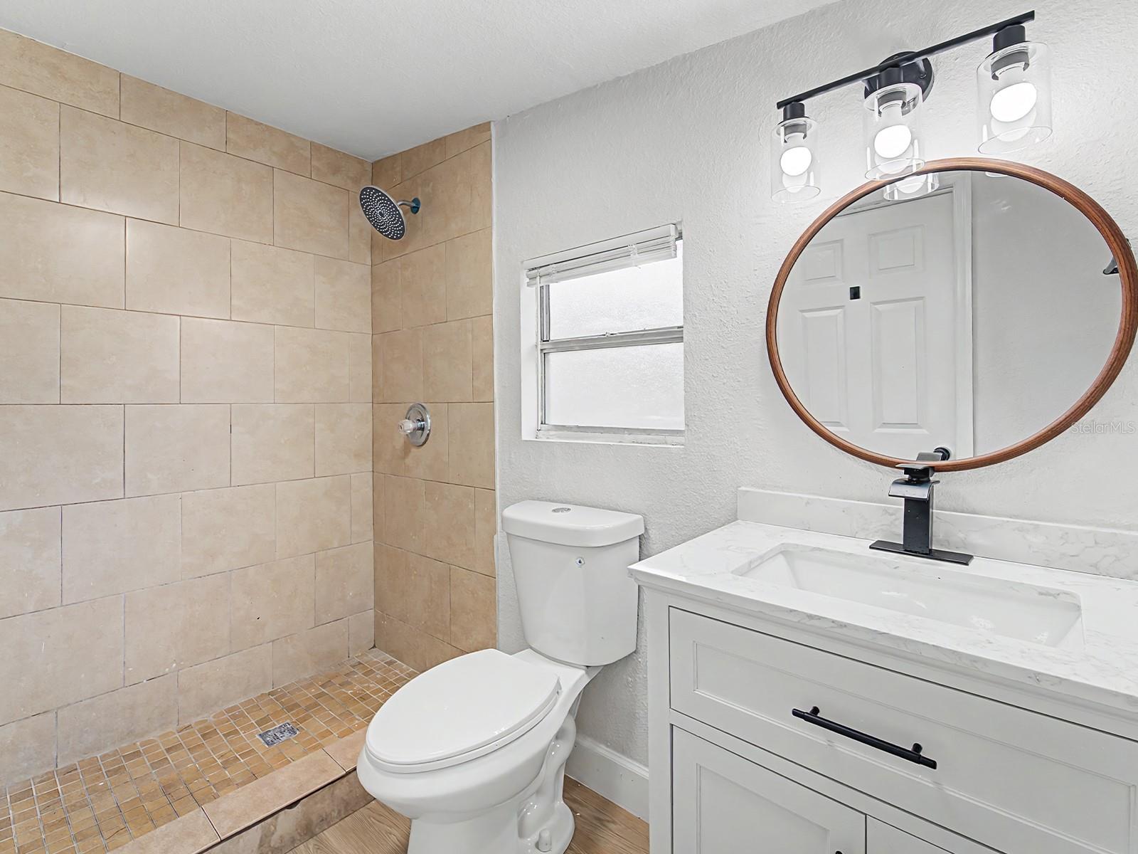 8117 N Klondyke St Property Photo 36