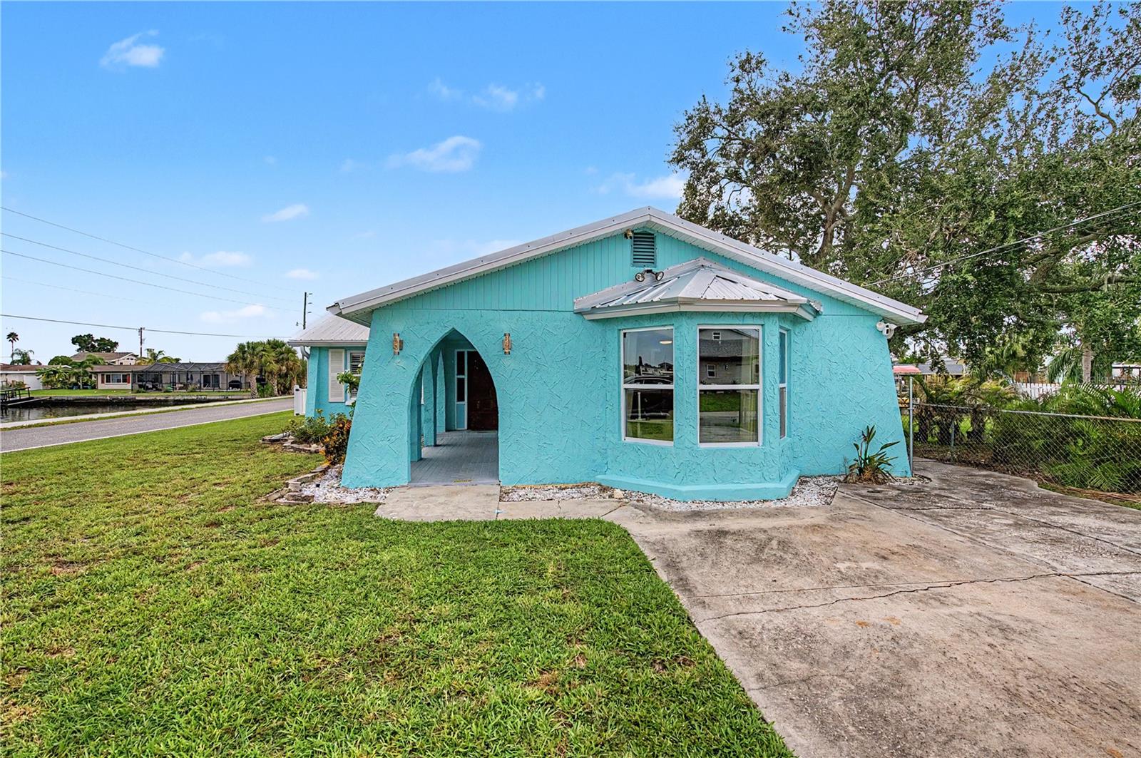 13725 Mattix Ave Property Photo 4