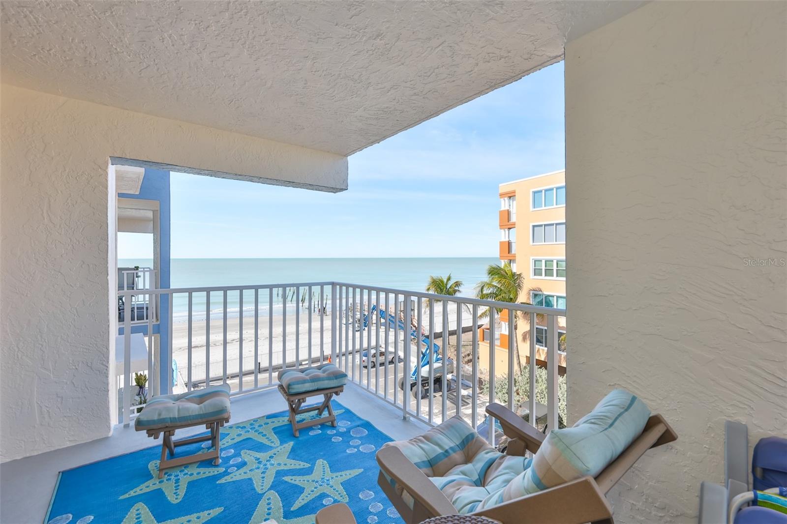 16308 Gulf Blvd #408 Property Photo 5