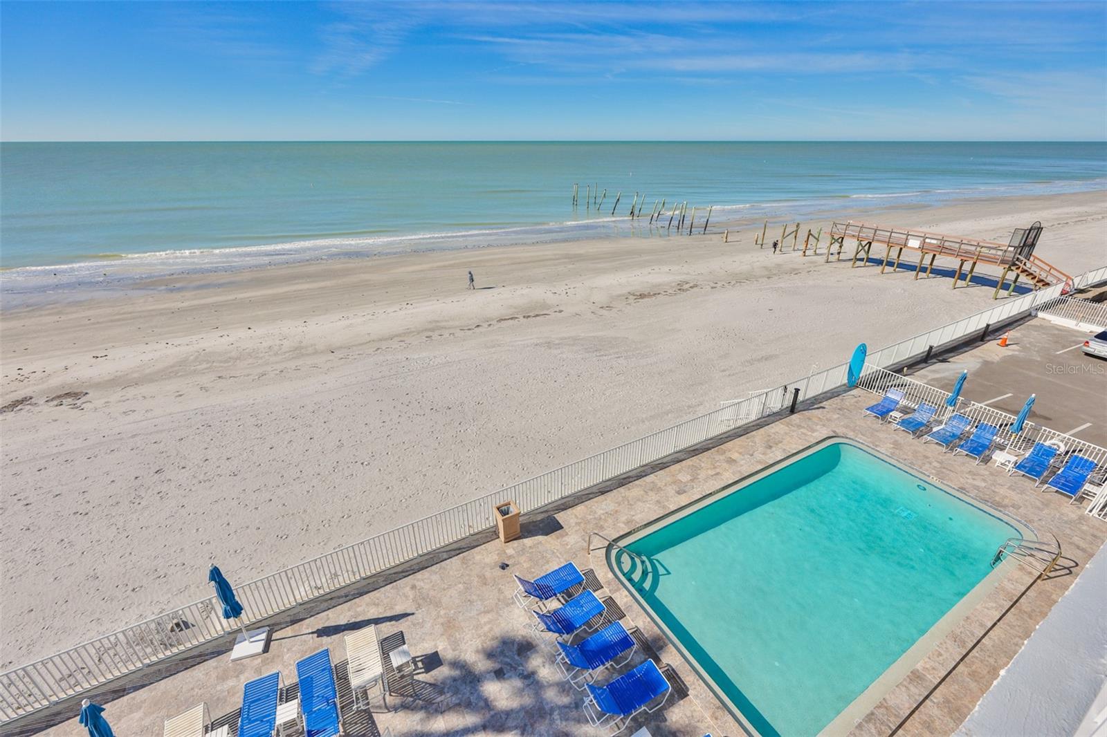 16308 Gulf Blvd #408 Property Photo 6