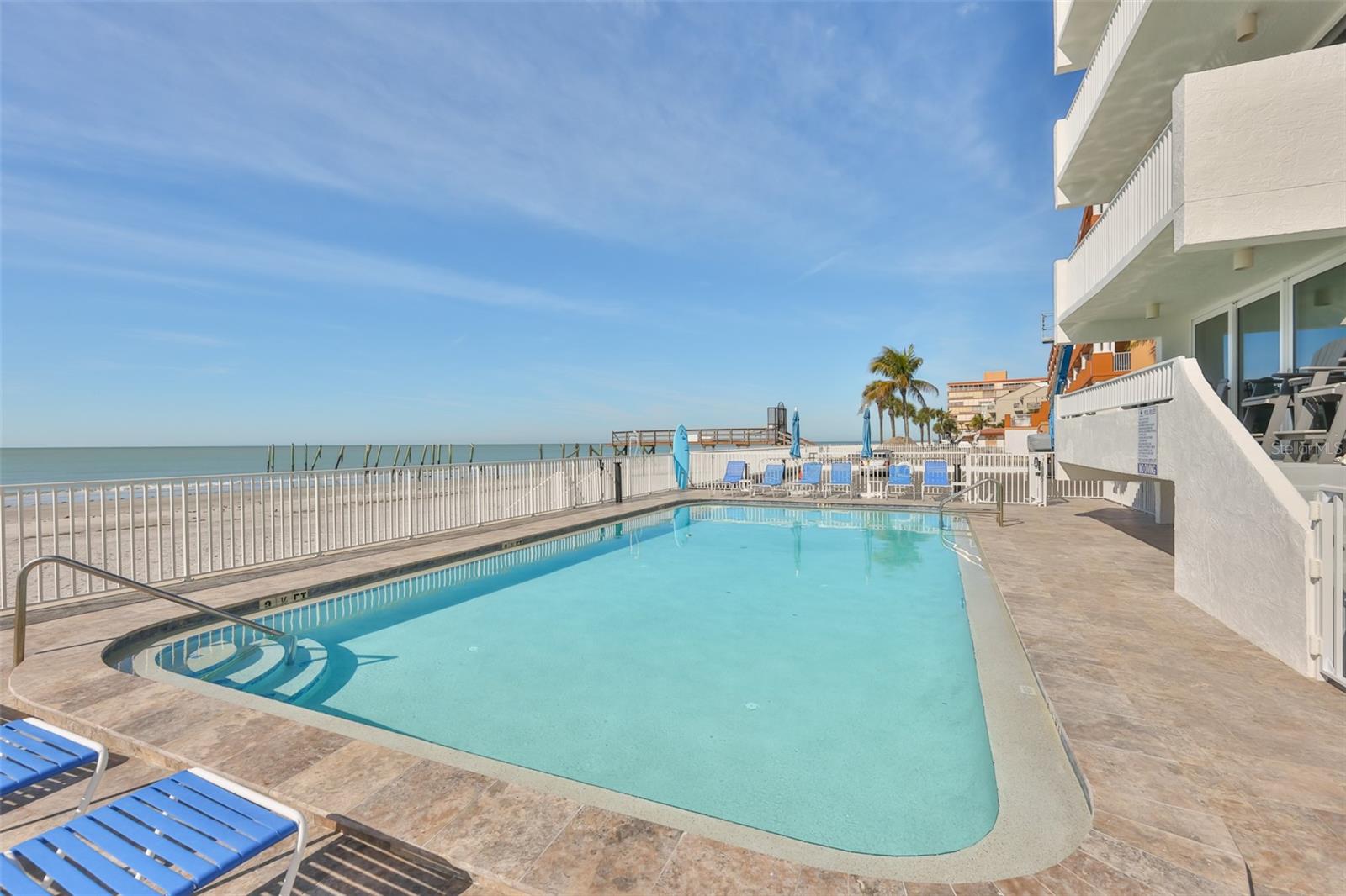 16308 Gulf Blvd #408 Property Photo 7