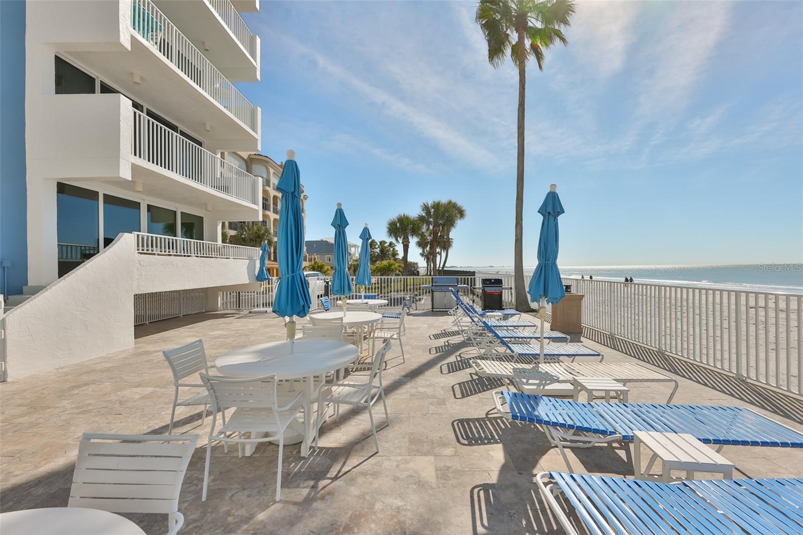 16308 Gulf Blvd #408 Property Photo 8