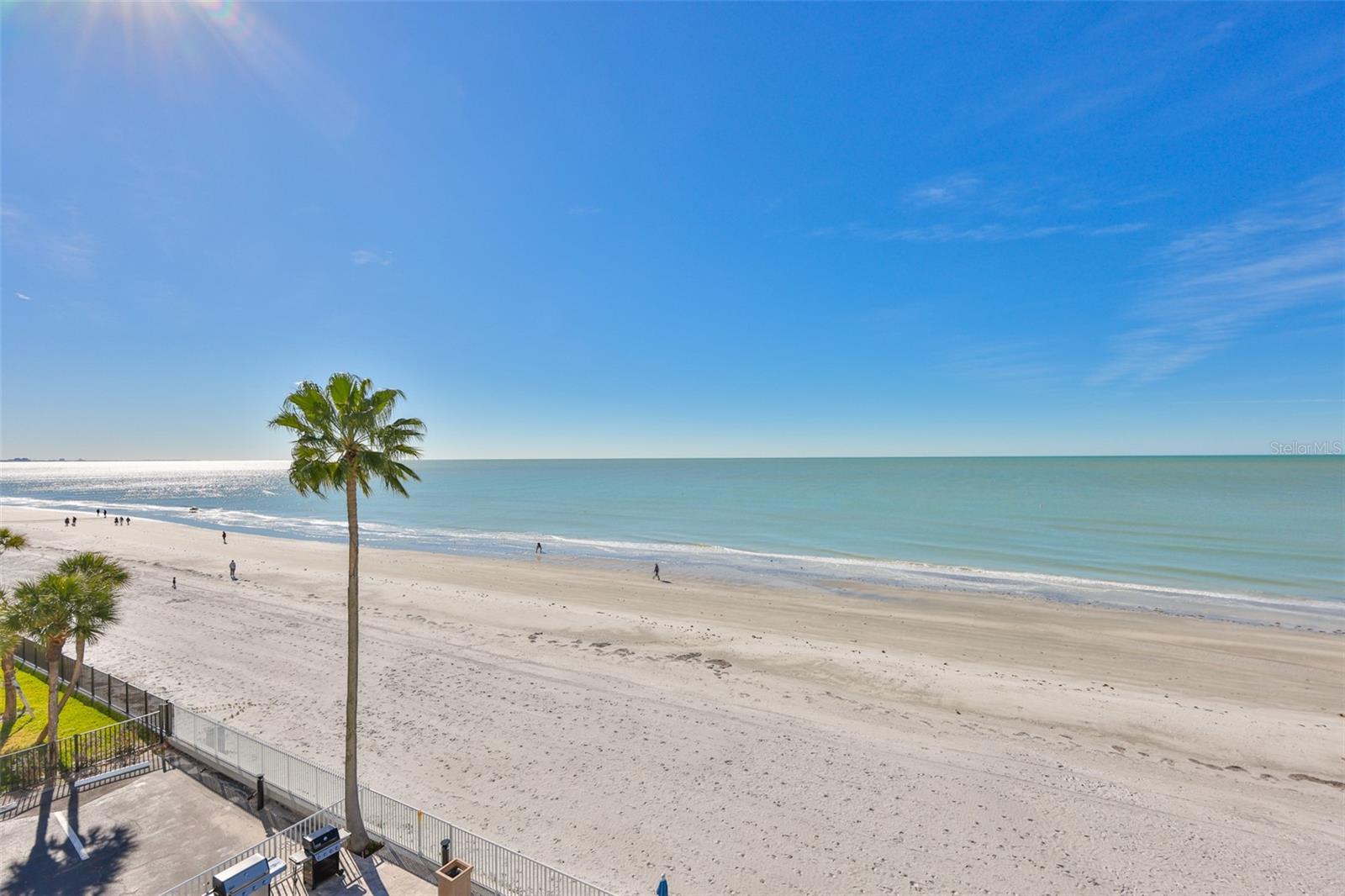 16308 Gulf Blvd #408 Property Photo 9