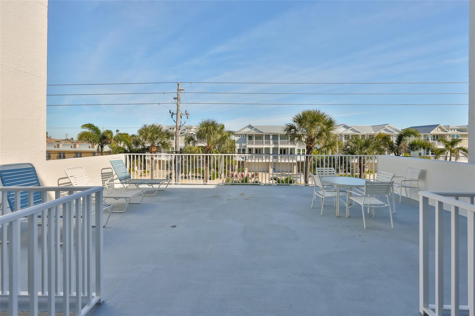 16308 Gulf Blvd #408 Property Photo 32