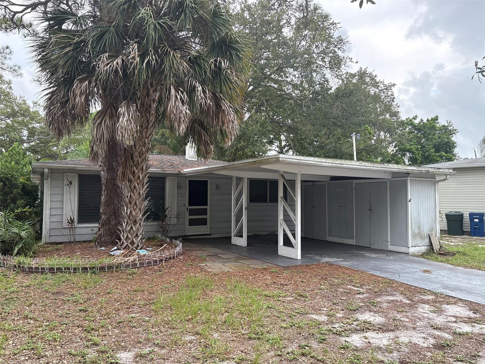 671 Dexter Dr Property Photo 22