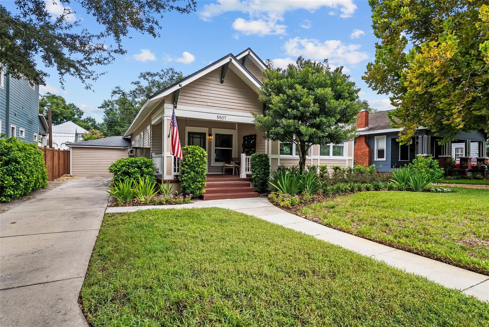5507 N Seminole Ave Property Photo 1