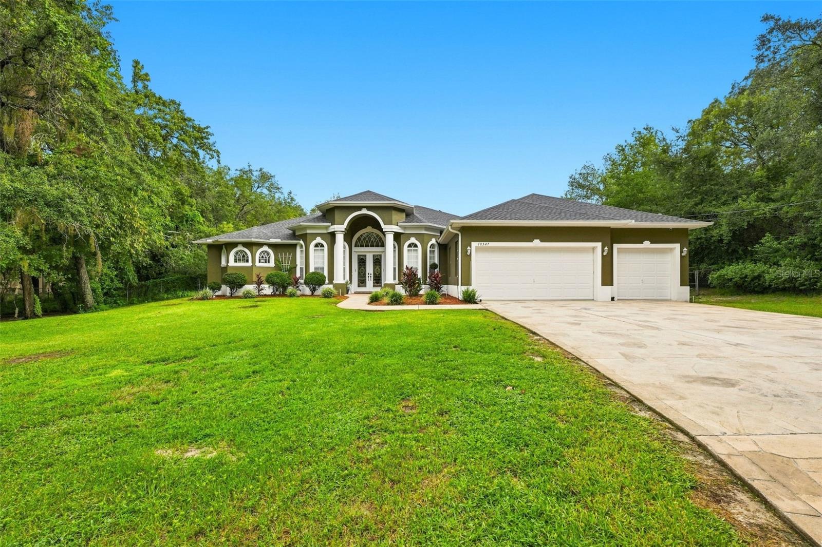 16547 CROSSANDRA LN Property Photo 1