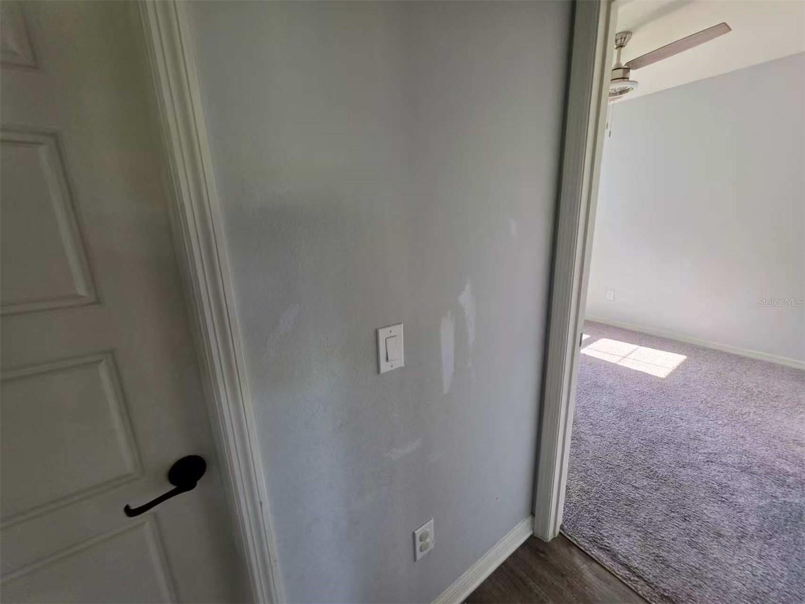 1631 Town Park Ct Property Photo 17