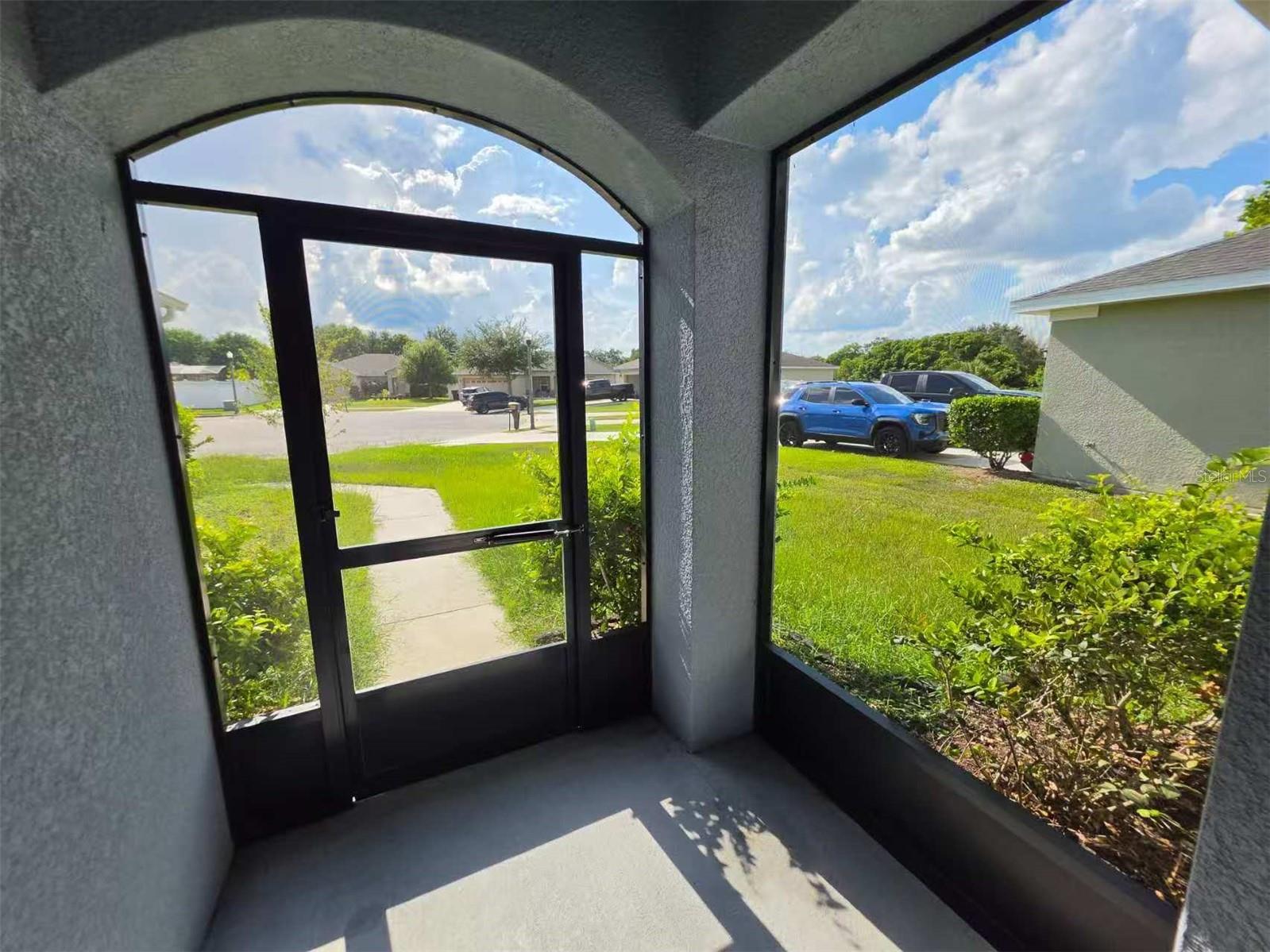 1631 Town Park Ct Property Photo 24