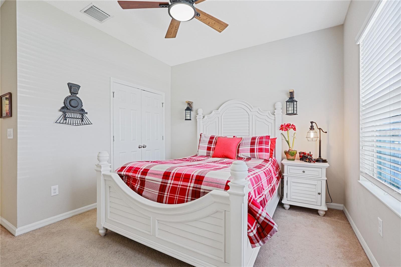 17527 Bright Wheat Dr Property Photo 8