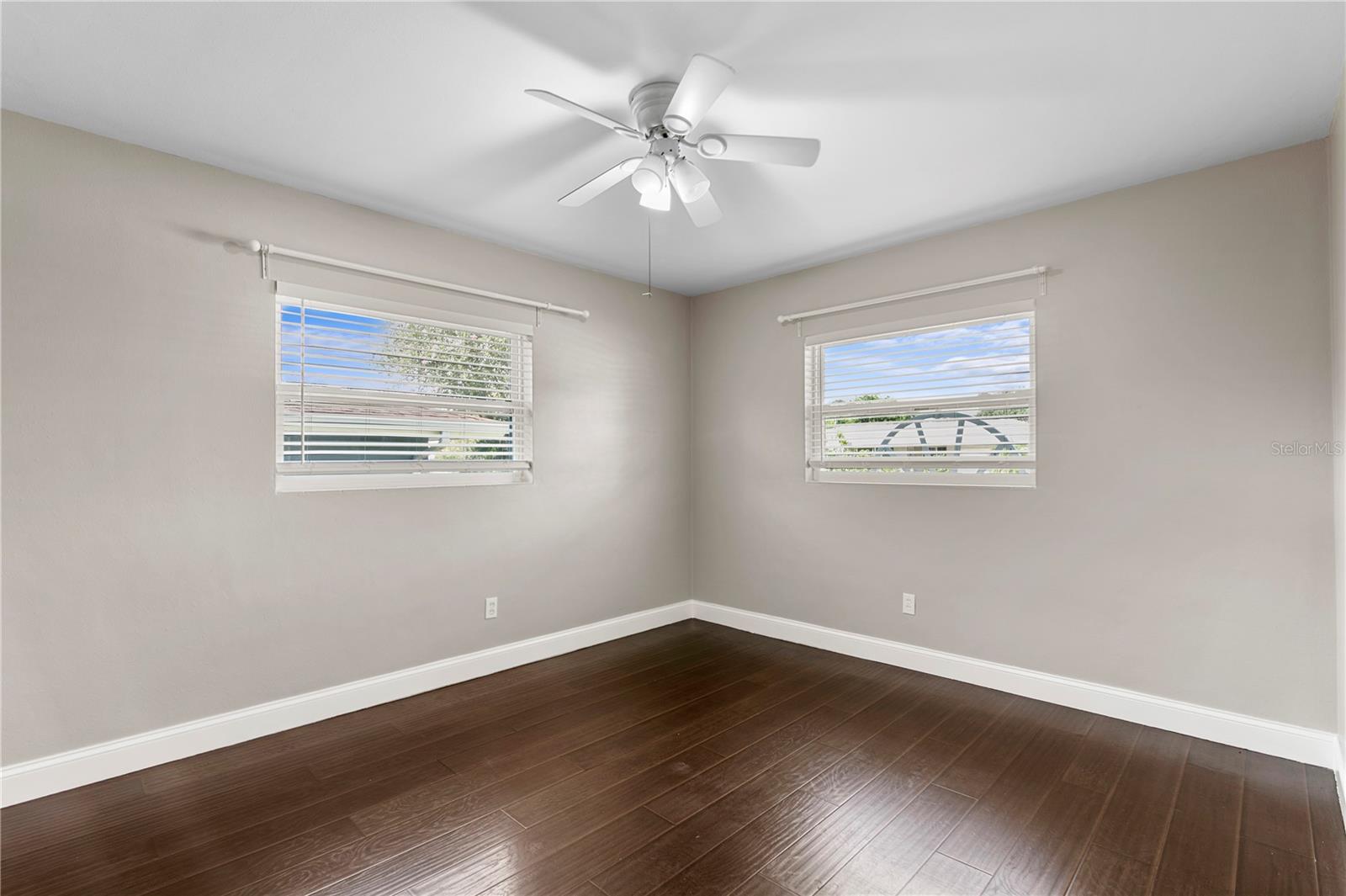 1009 Woodley Rd Property Photo 23