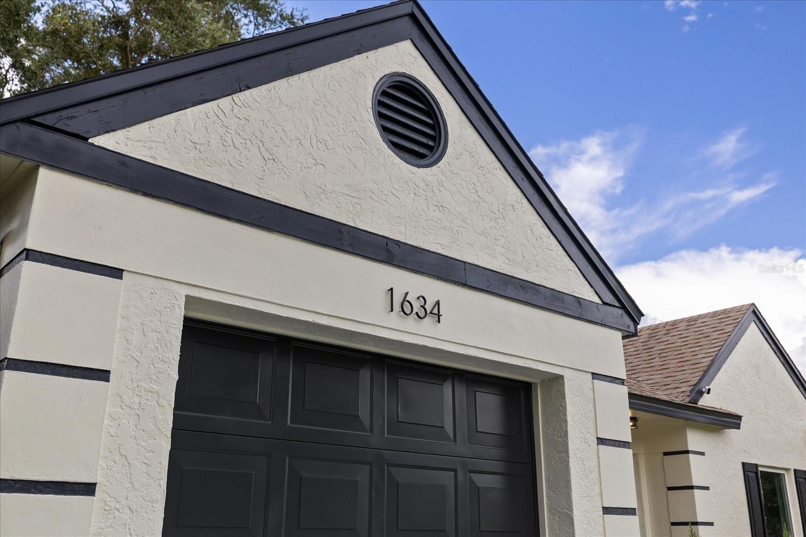 1634 Crossridge Dr Property Photo 4