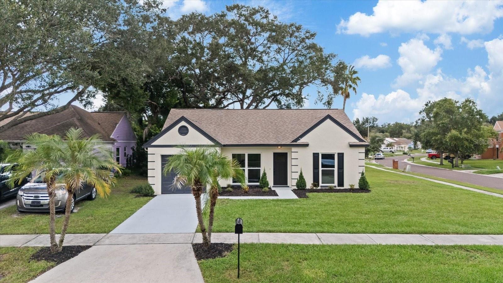 1634 Crossridge Dr Property Photo 5