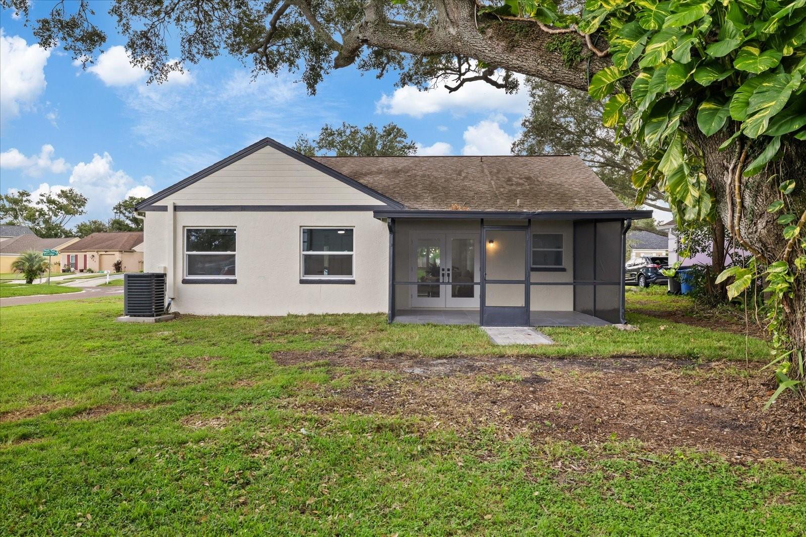 1634 Crossridge Dr Property Photo 49