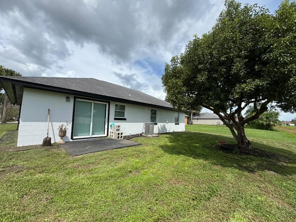 TB8543644 Property Photo 4