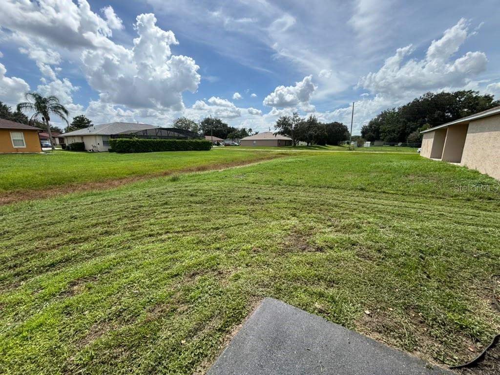 TB8543644 Property Photo 6