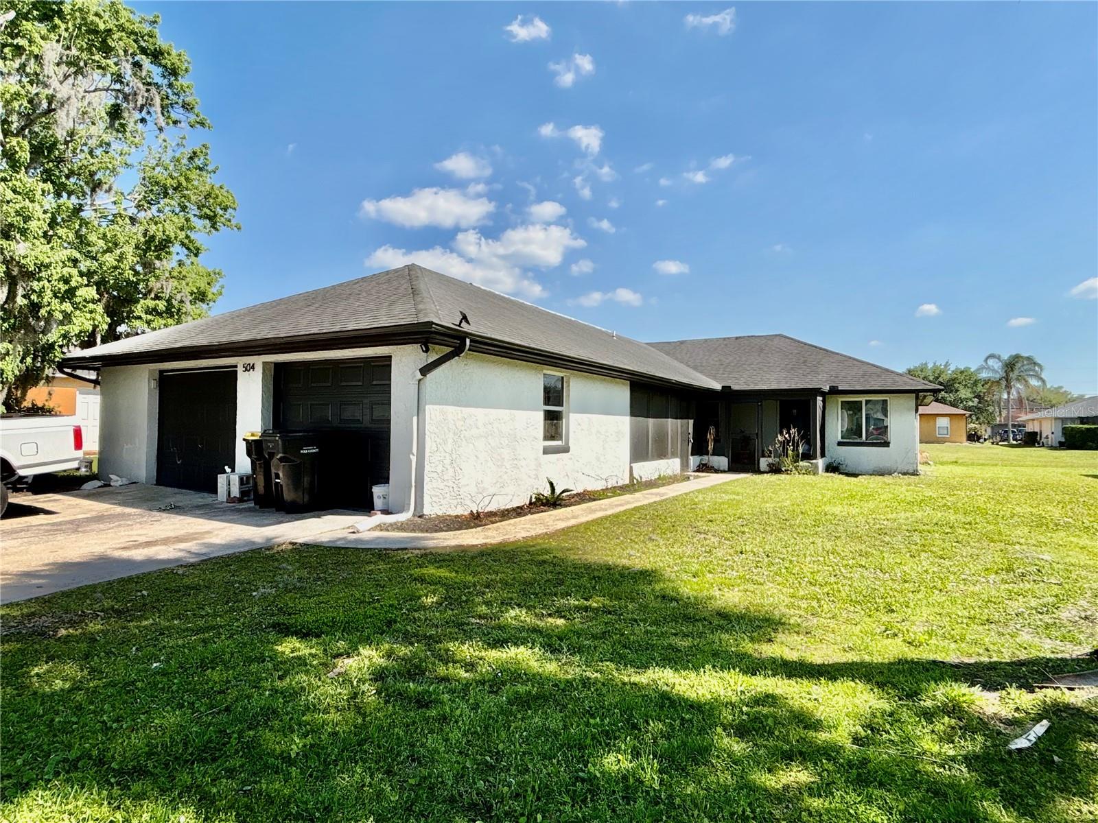 504 Blackbird Ln #b Property Photo 1