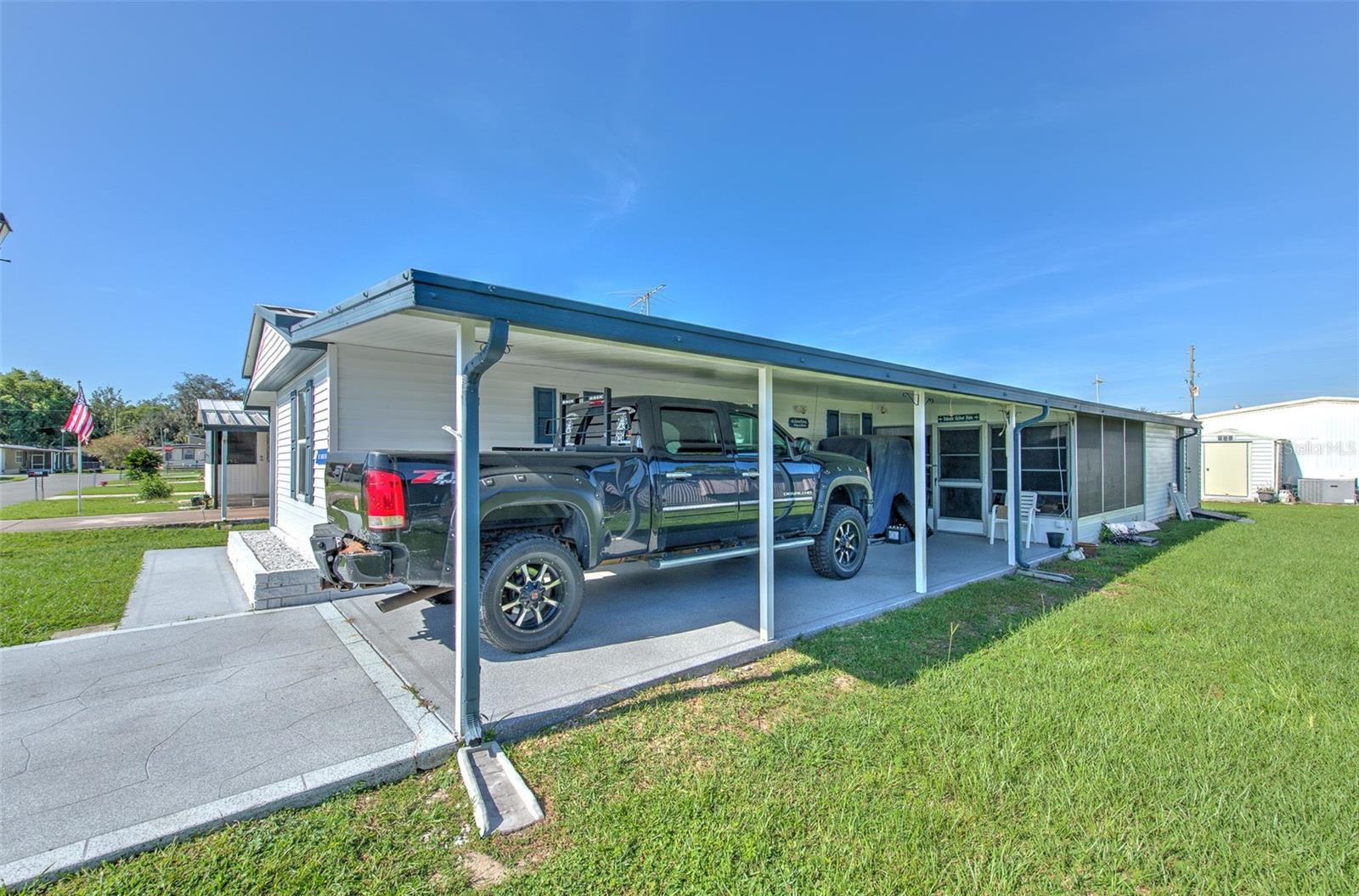 5309 Montego Dr Property Photo 4