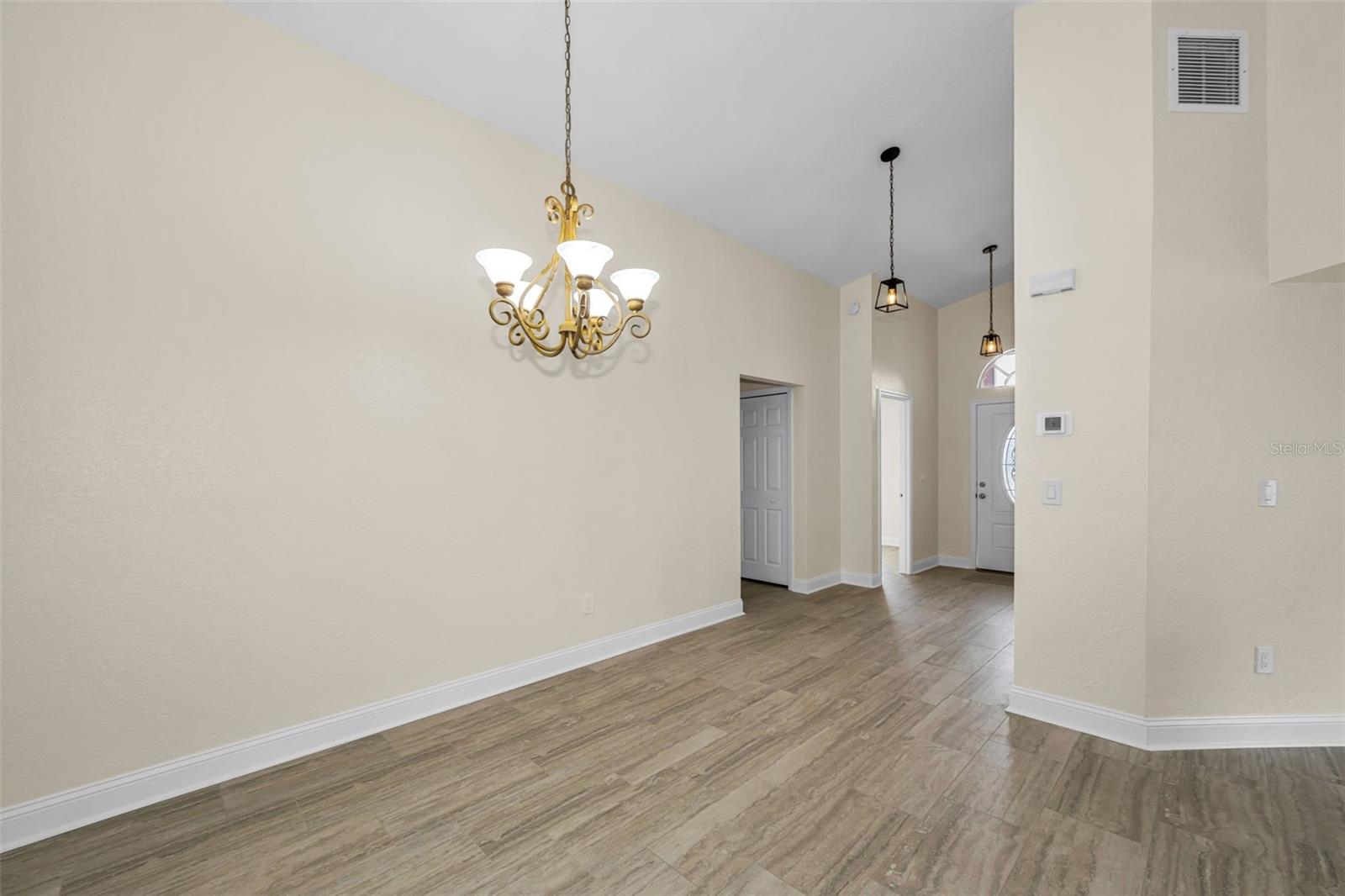 1874 Feather Tree Cir Property Photo 15