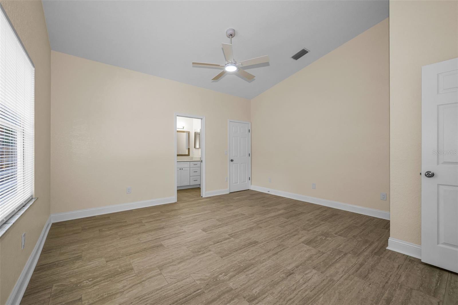 1874 Feather Tree Cir Property Photo 26