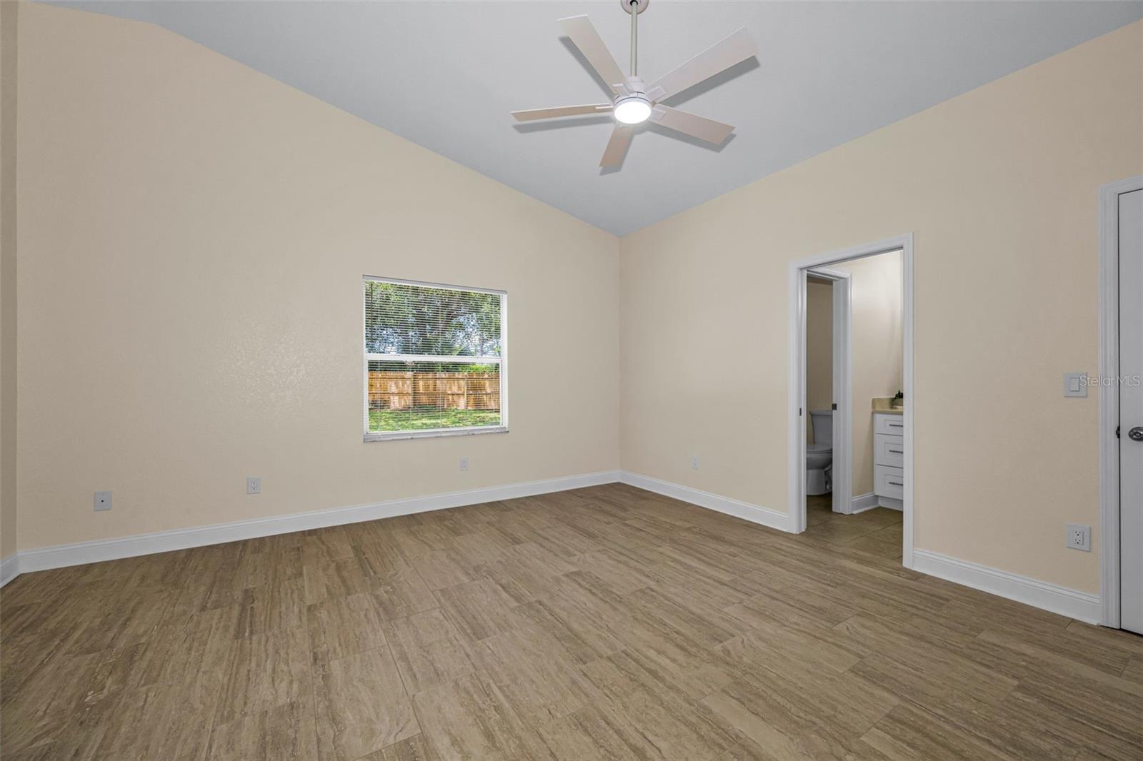 1874 Feather Tree Cir Property Photo 27