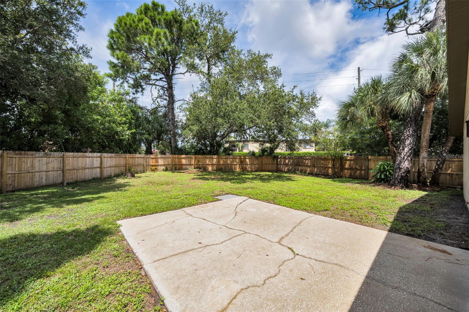 1874 Feather Tree Cir Property Photo 37