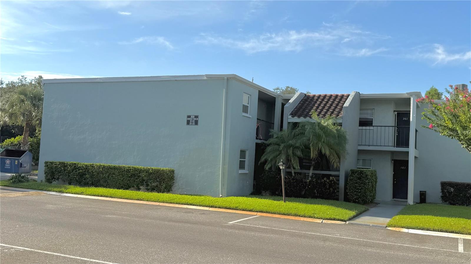 2830 Somerset Park Dr #202 Property Photo 1