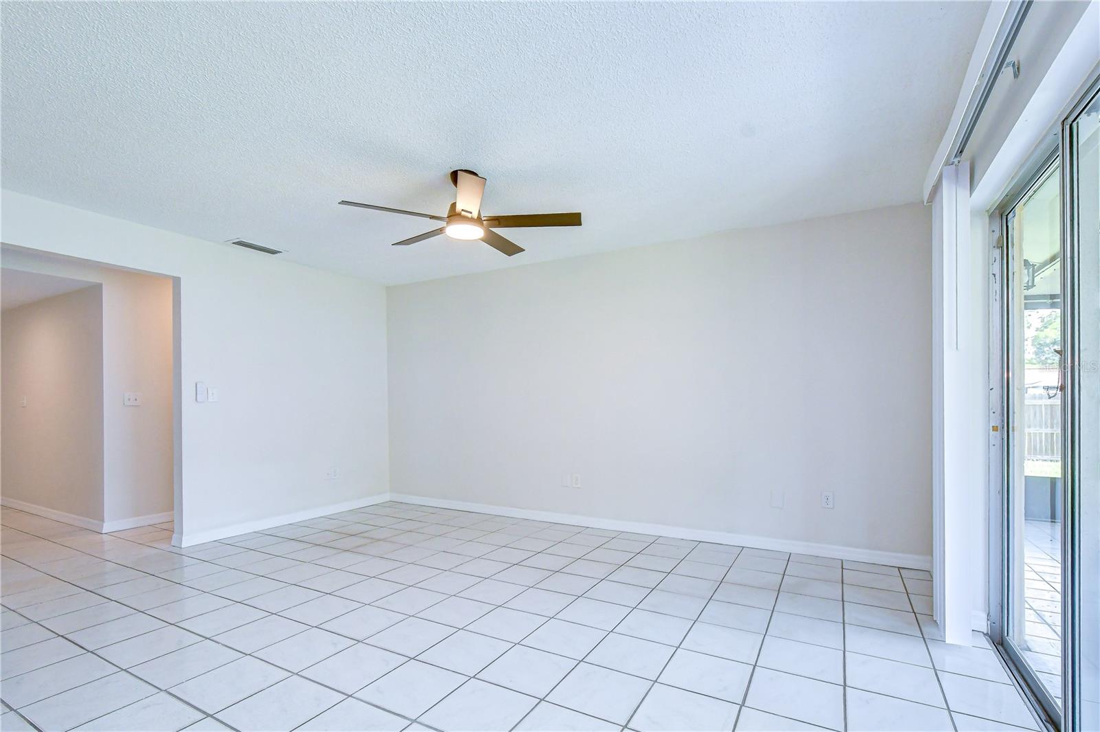 13931 Pathfinder Dr Property Photo 14