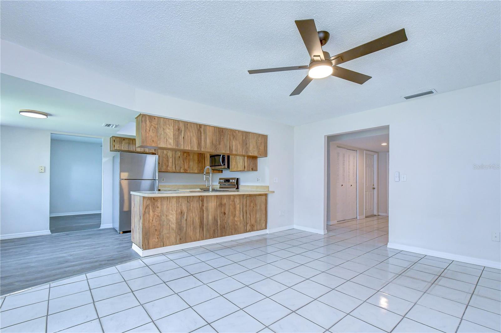 13931 Pathfinder Dr Property Photo 15