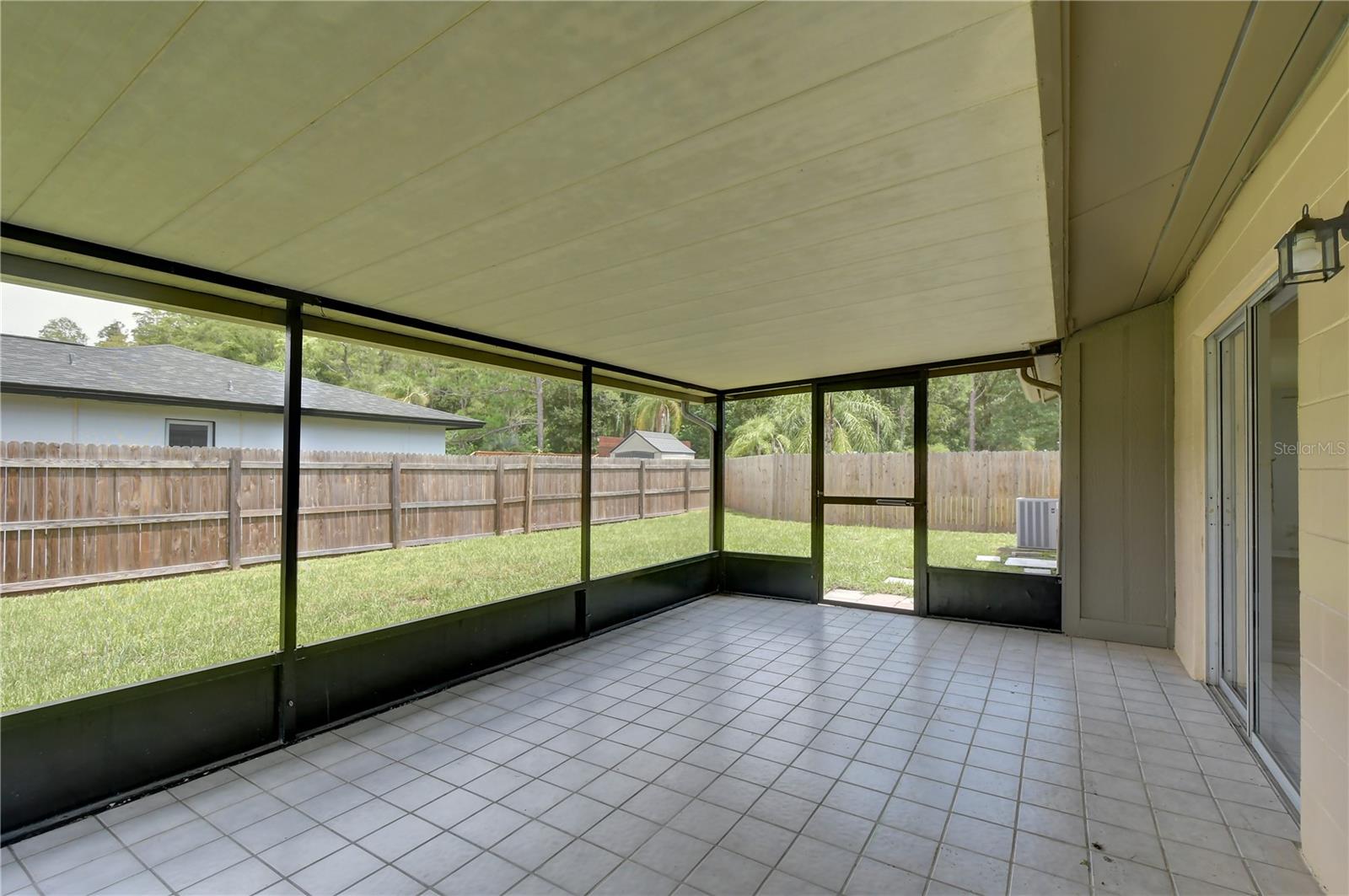 13931 Pathfinder Dr Property Photo 18