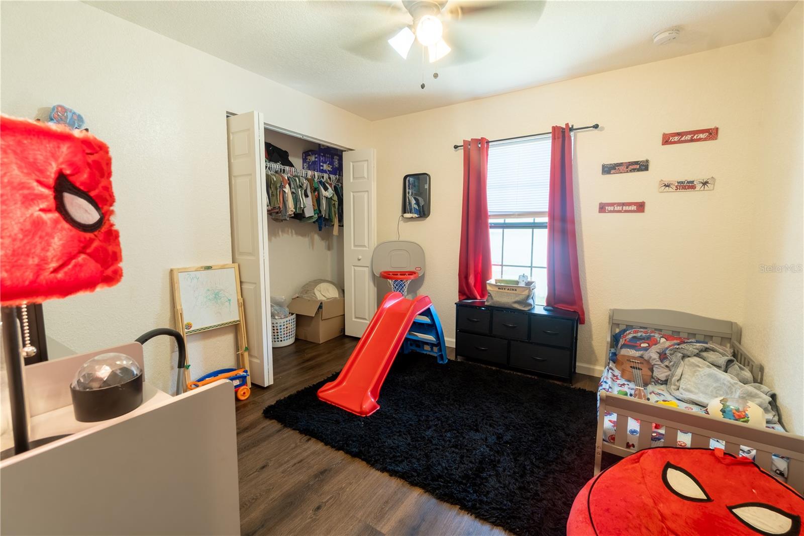 146 8th St Property Photo 13