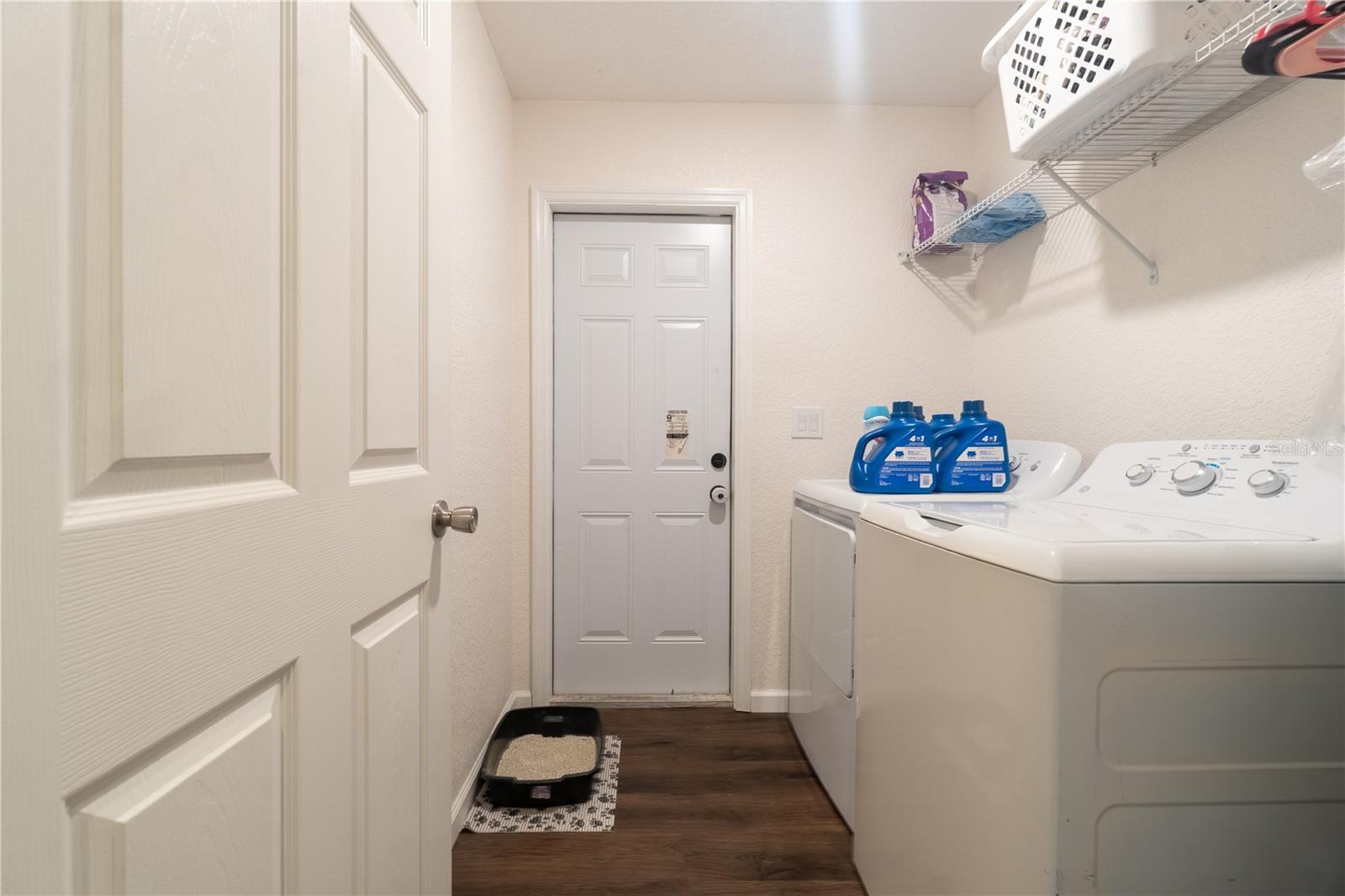 146 8th St Property Photo 19