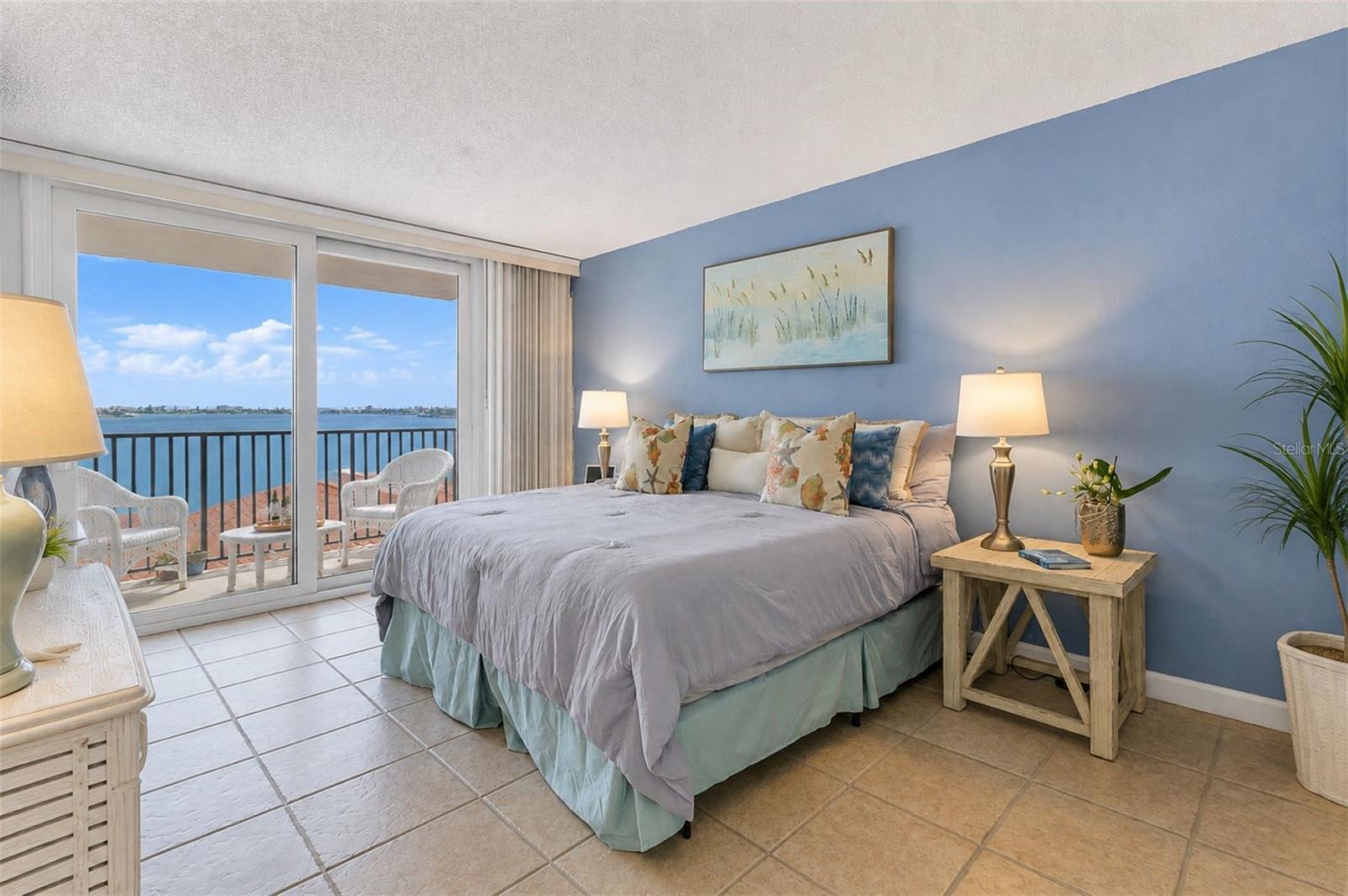 6287 Bahia Del Mar Cir #401 Property Photo 15